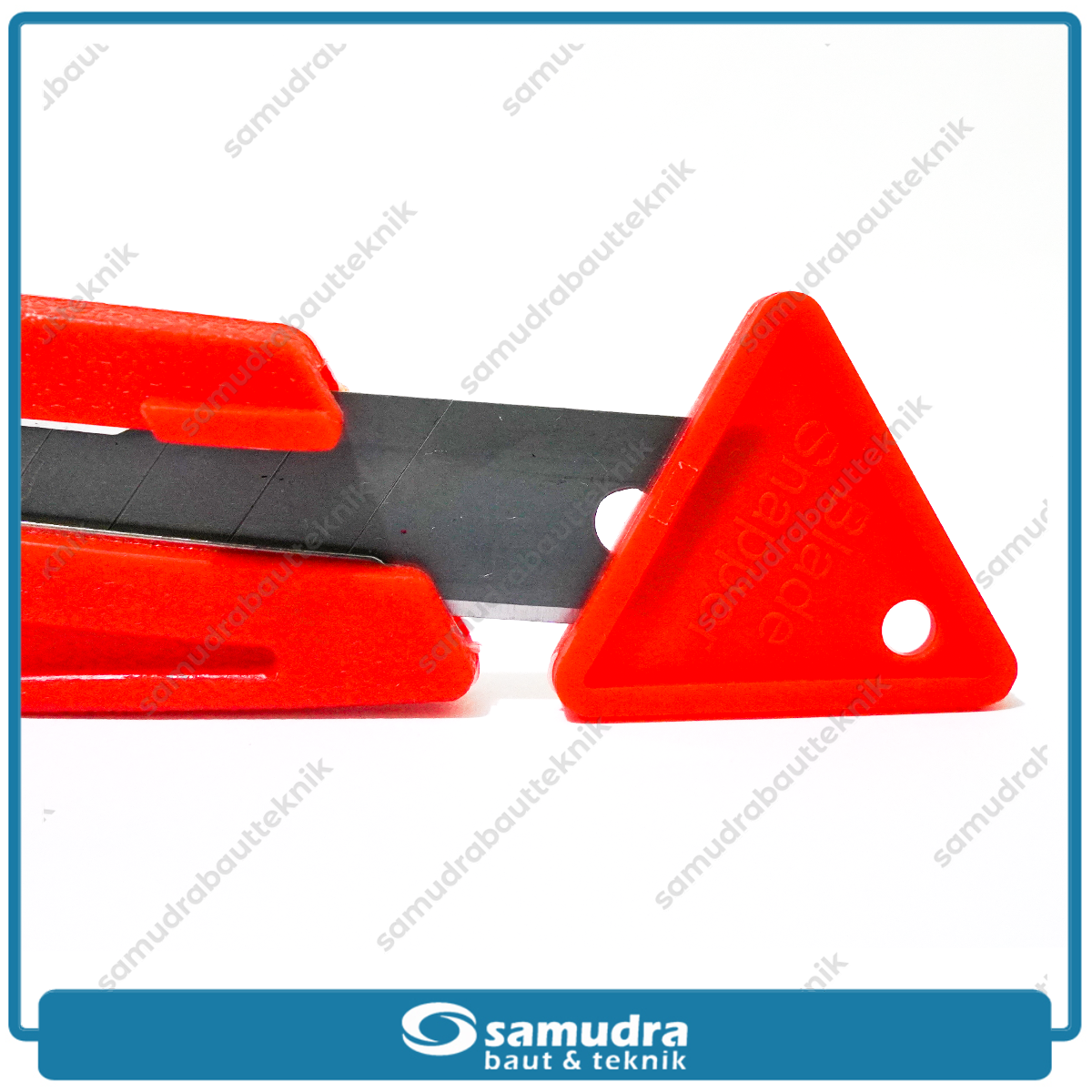 OPT L-500 Pisau Cutter Besar 18 mm