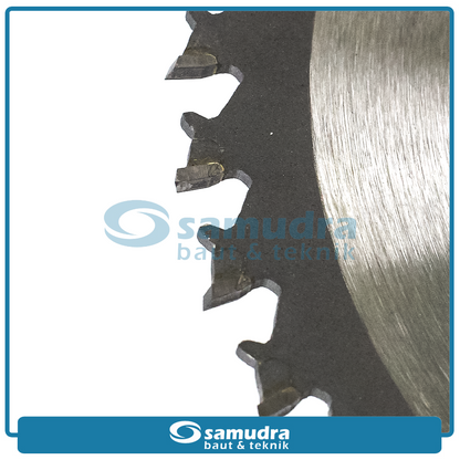 LIPPRO 2908AKB7-40 Mata Potong Kayu 7"x40T Tanduk / AKB Circular Saw Blade