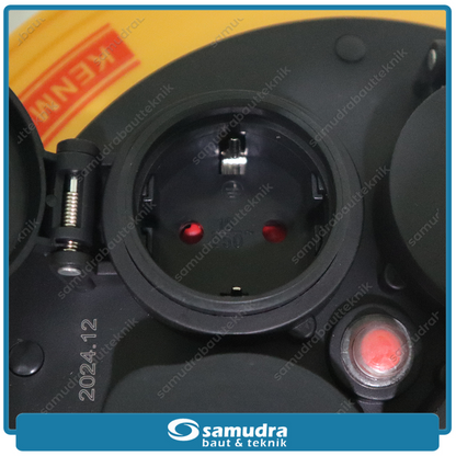 KENMASTER KBRL-033 Kabel Rol SNI 4 Lubang 25 Meter