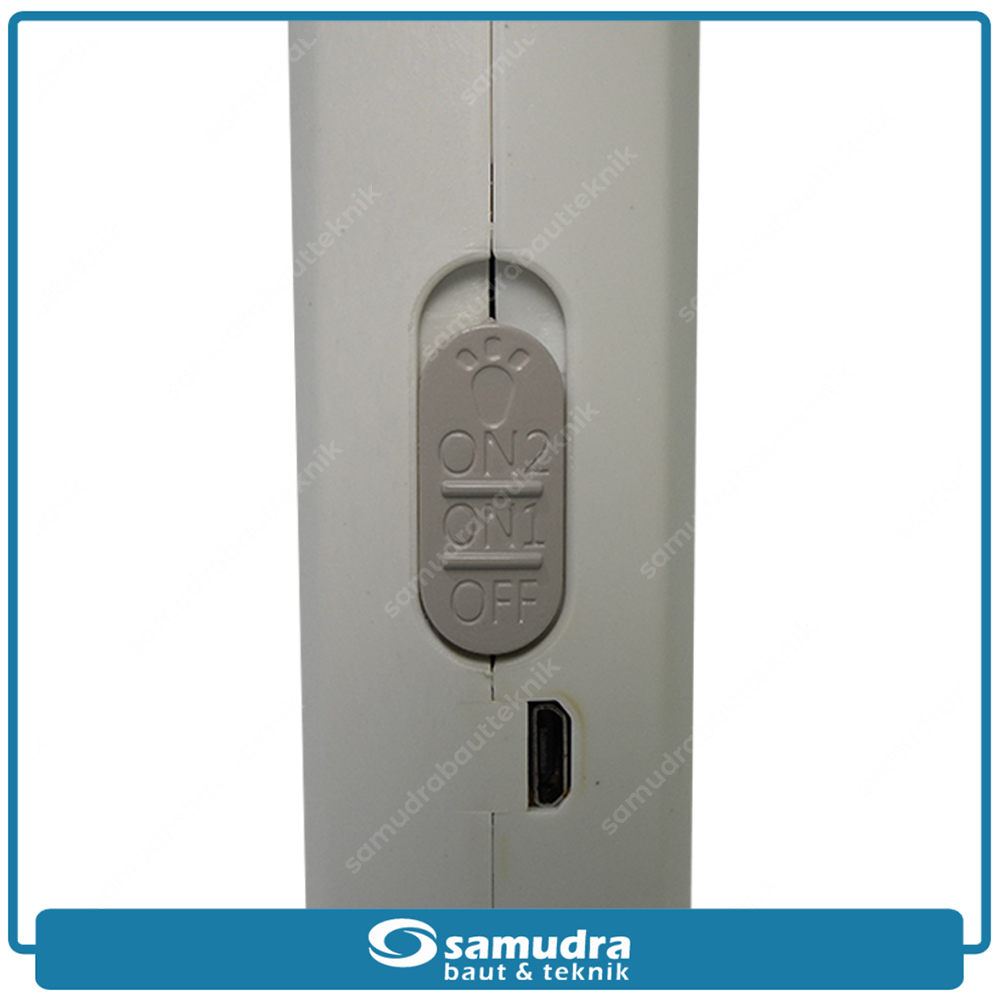 KENMASTER MOSQ-028 Raket Nyamuk KM-108 + Lampu LED UV