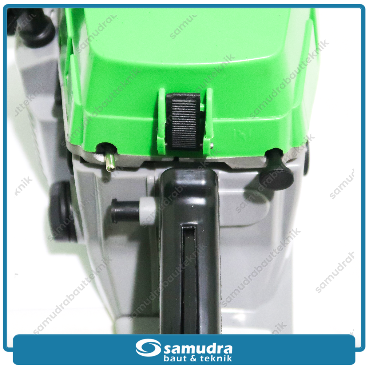 RYU RGS22 Mesin Gergaji Kayu Bensin 22" / Gasoline Chain Saw Steel Alloy